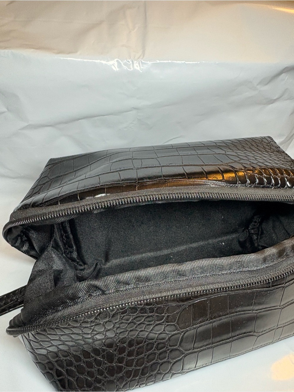 Men's Black Croc-Embossed Leather Travel Dopp Kit